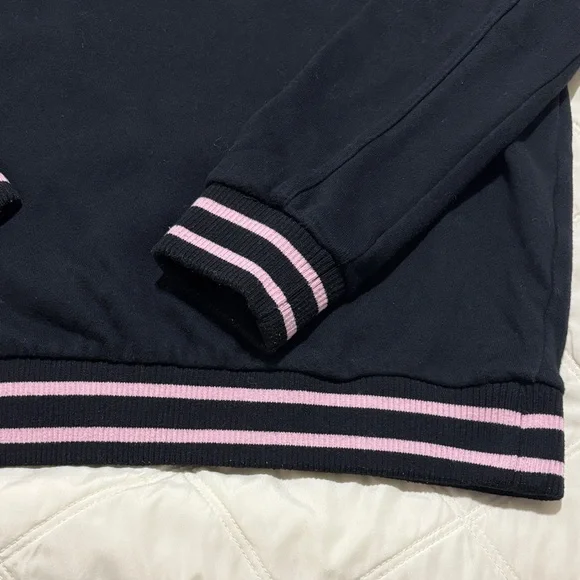 Fila Black Crewneck with Colorful Logo/ French Terry  sweatshirt size L - Picture 4 of 9